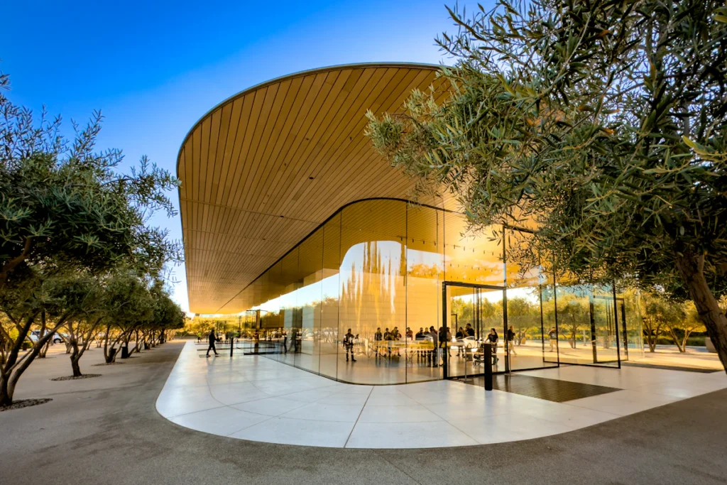 Apple Park Steve Jobs Theater Cupertino CA